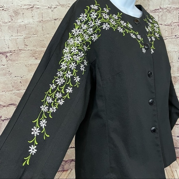 Bob Mackie Wearable Art Black Floral Embroidered Jacket - Picture 3 of 10